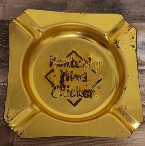 Vintage Kentucky Fried Chicken ashtray 4x4"